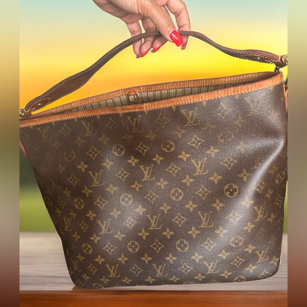 Negotiable:Authentic Louis Vuitton Bag
